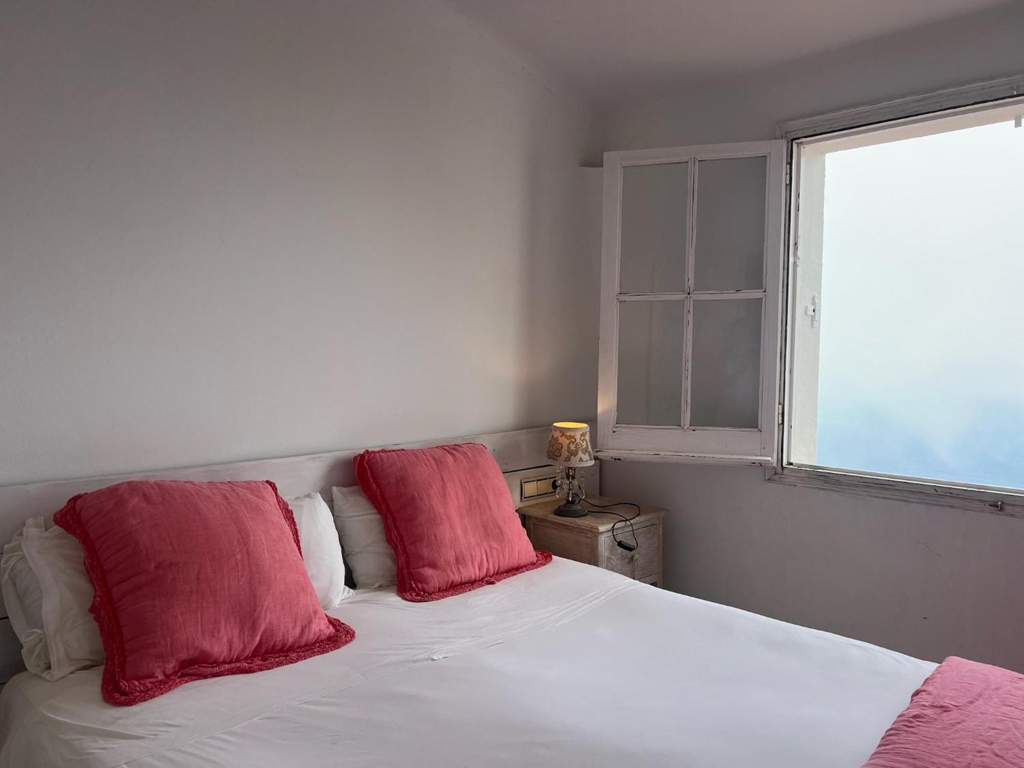 Casa Blanca De Begur Con Vistas Al Mar Y Piscina Villa Luaran gambar