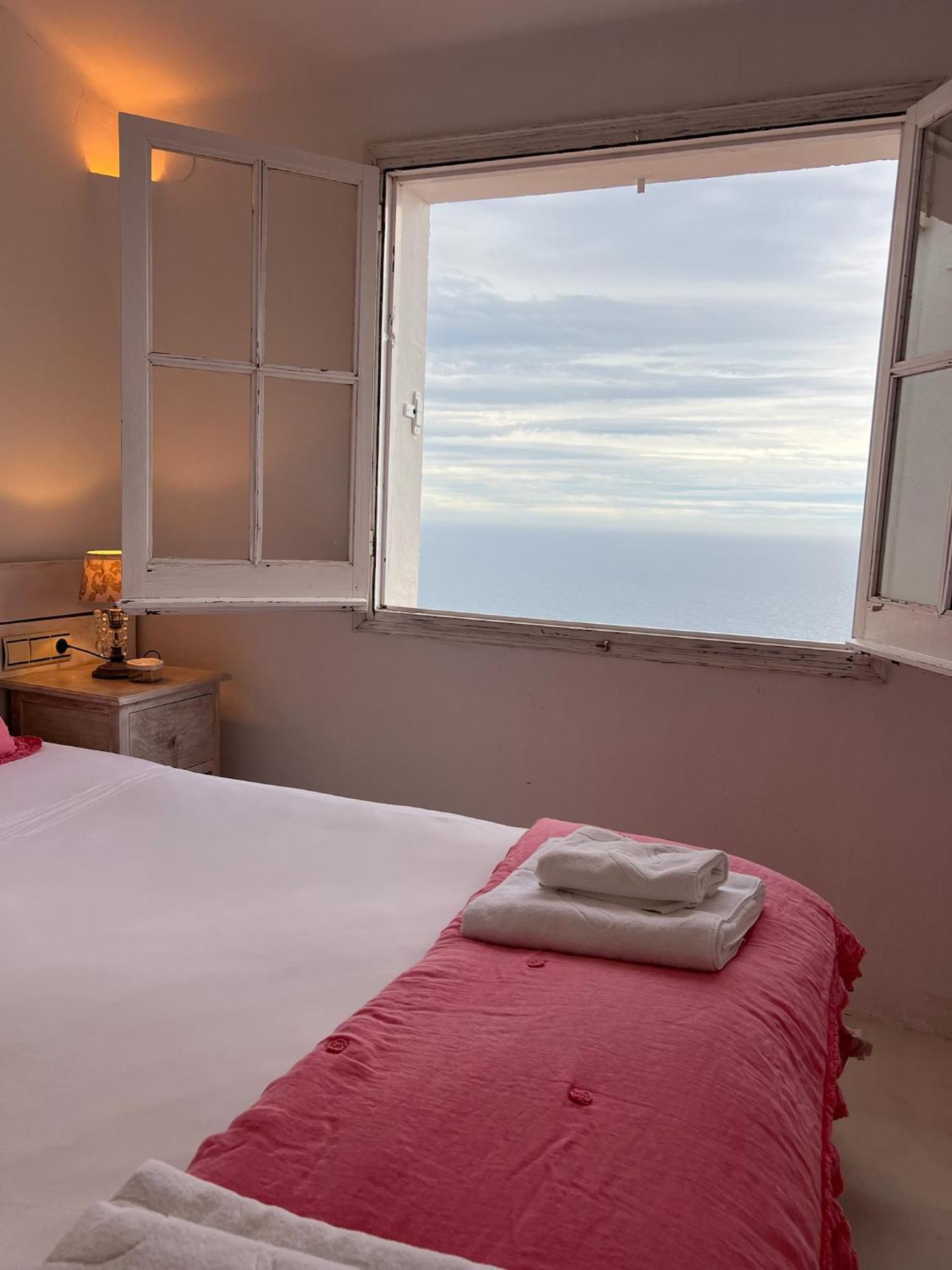 Casa Blanca De Begur Con Vistas Al Mar Y Piscina Villa Luaran gambar